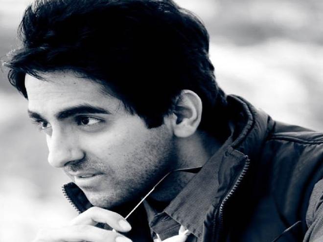 Ayushmann Khurrana turns assistant director for Madras Cafe 